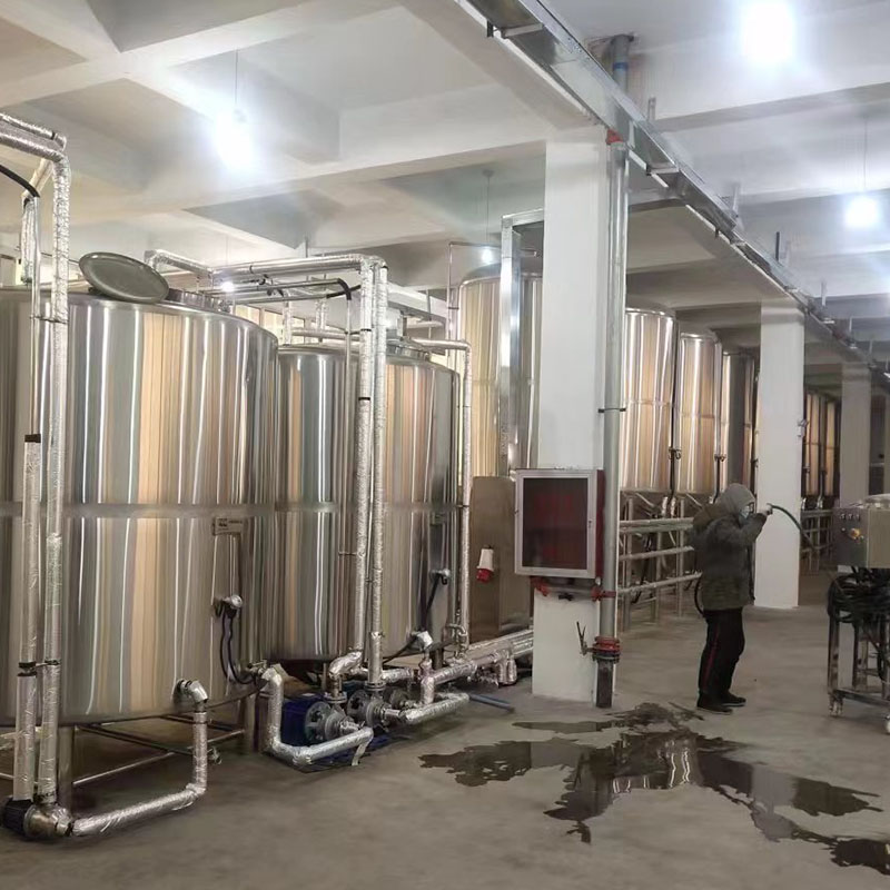 灵山小型啤酒设备